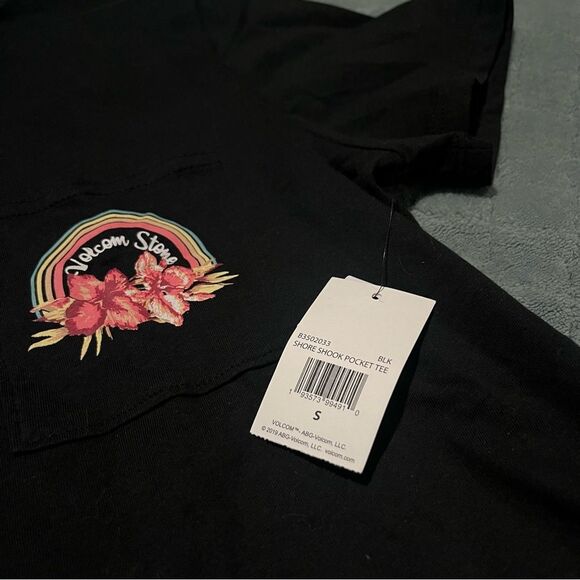NWT Black Volcom T-Shirt with Floral Pocket Detail S - Picture 3 of 6